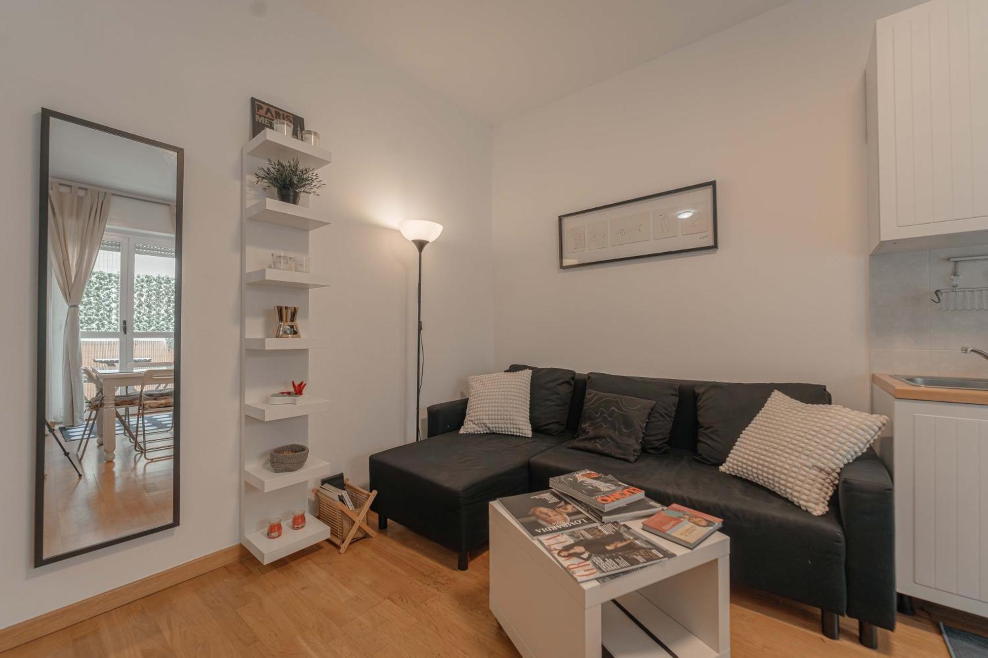 Solari New Apt Milan Exterior photo