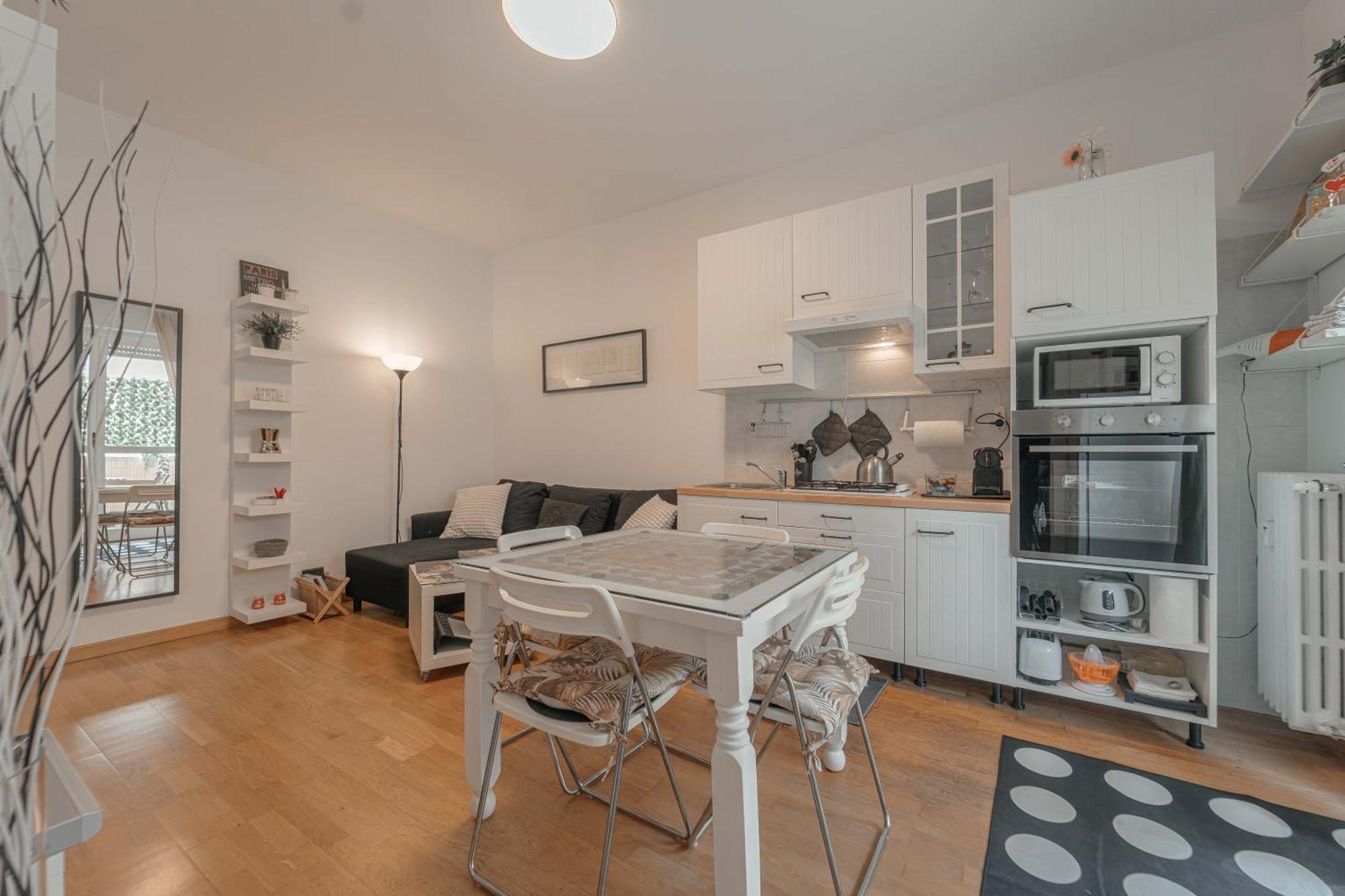 Solari New Apt Milan Exterior photo